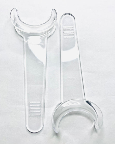 Photo Lip Retractor