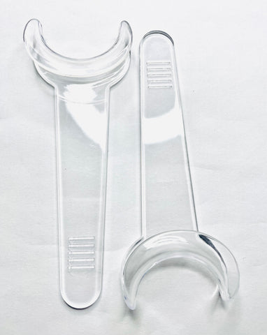 Photo Lip Retractor